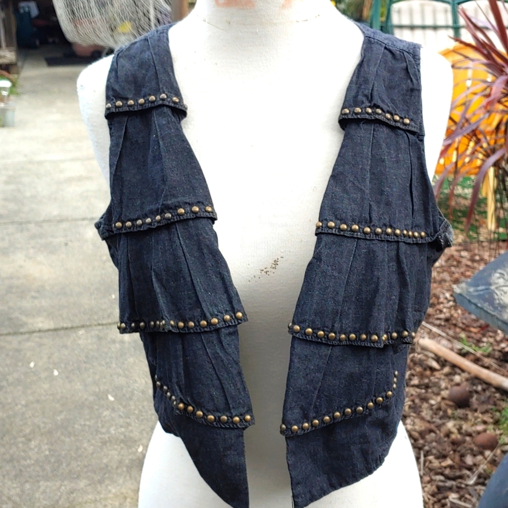 Black Denim Studded Ruffle Vest Size Adult Small